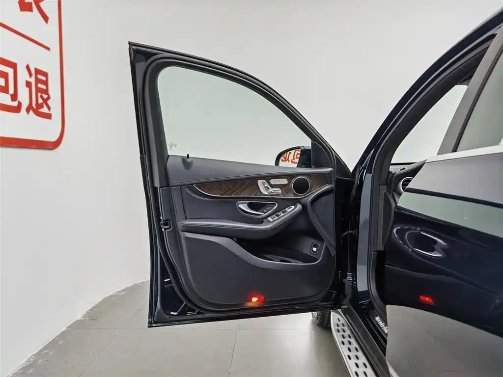 Mercedes-Benz GLC 2019 GLC 300 L 4MATIC