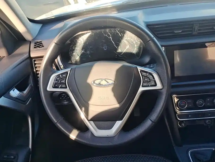 Chery Tiggo 3 — миниатюра 15