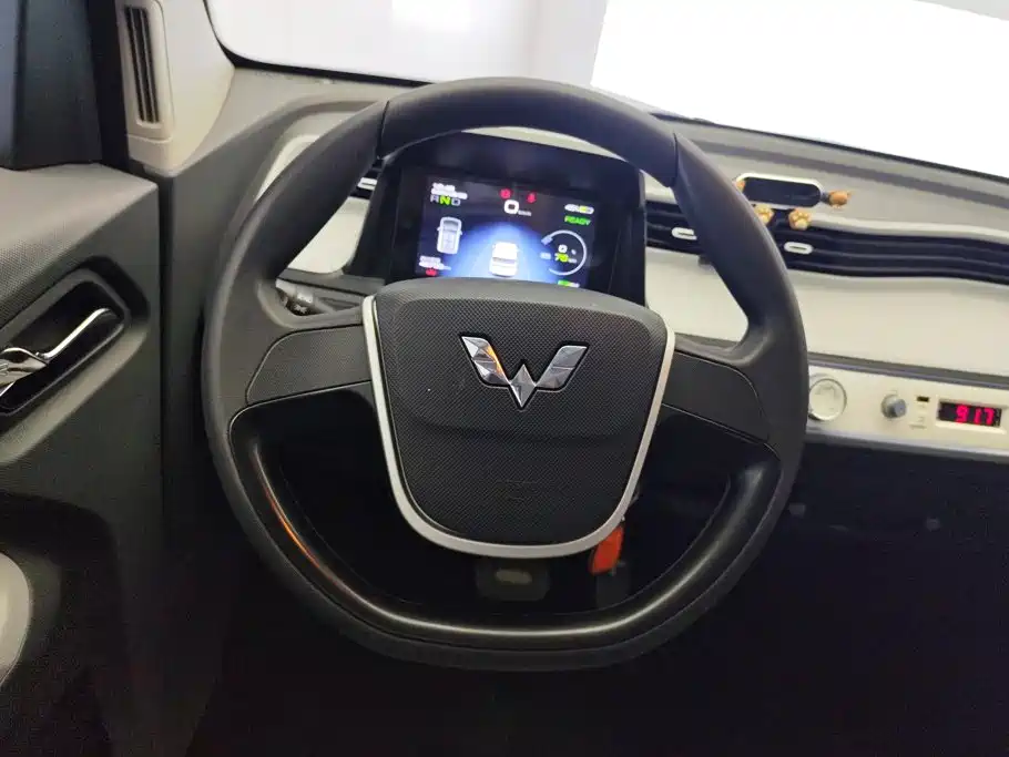 Wuling MINIEV — миниатюра 15