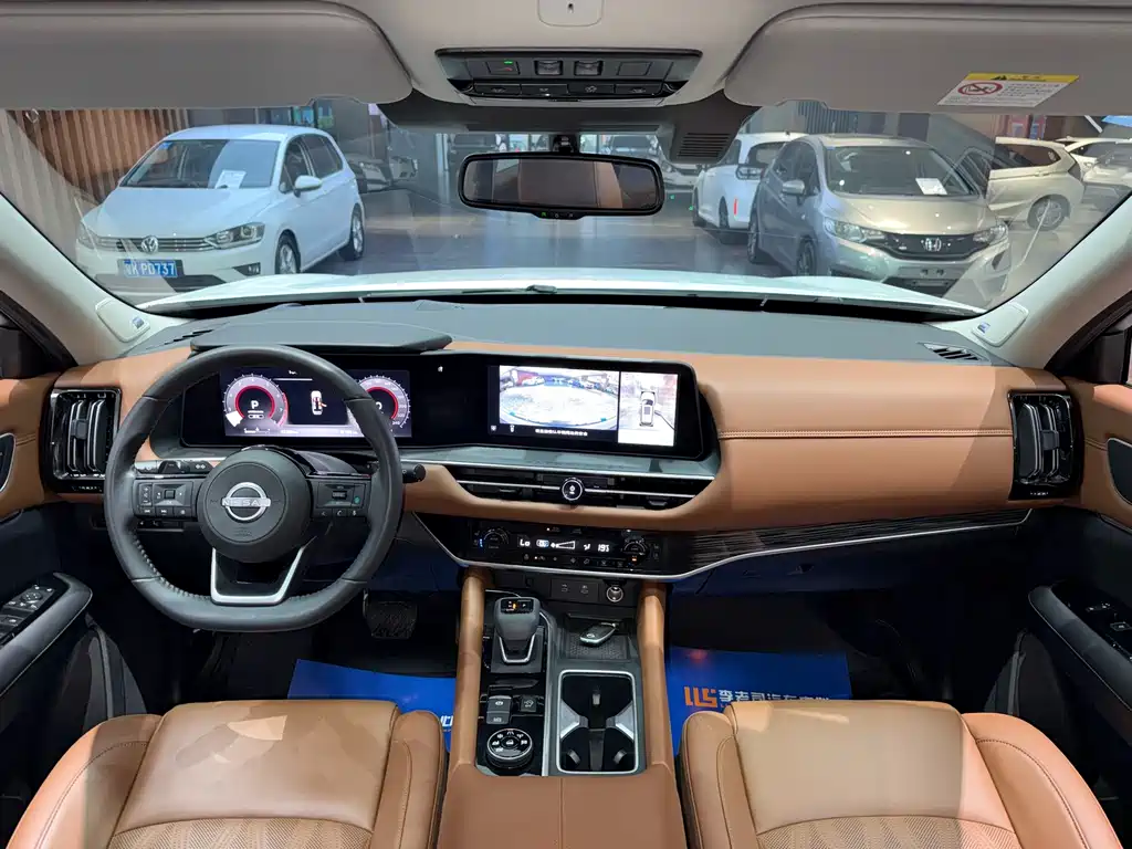 Nissan Teramont — миниатюра 7