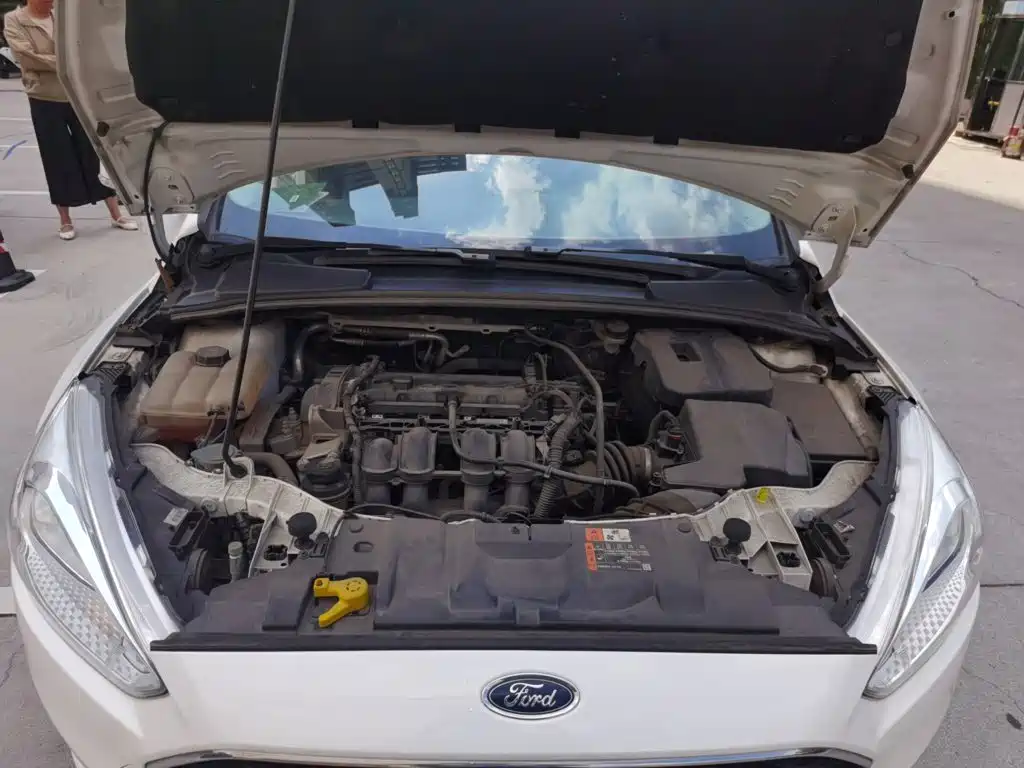 Ford Focus — миниатюра 16