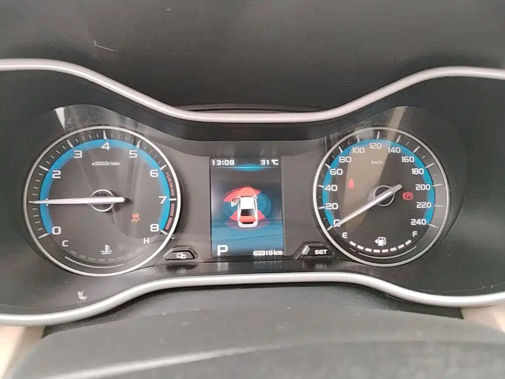 Geely Emgrand — миниатюра 12