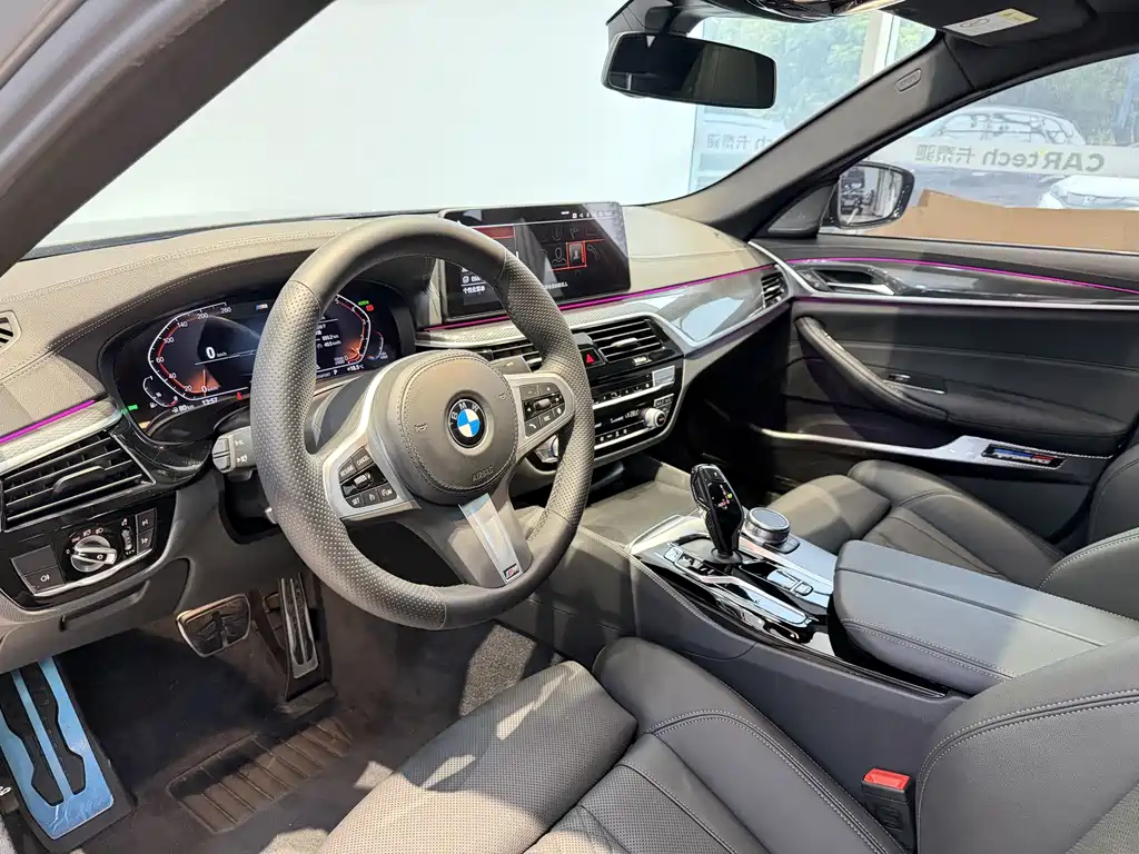 BMW 5 Series 5 2022 525i M Sport