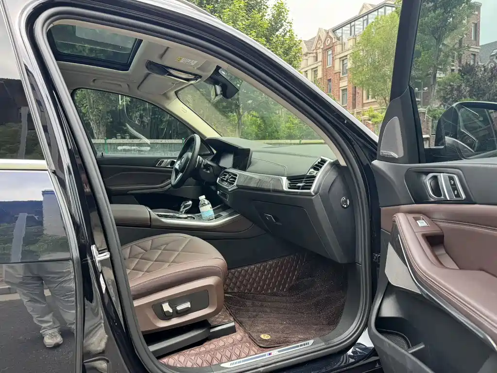 BMW X5 — миниатюра 8