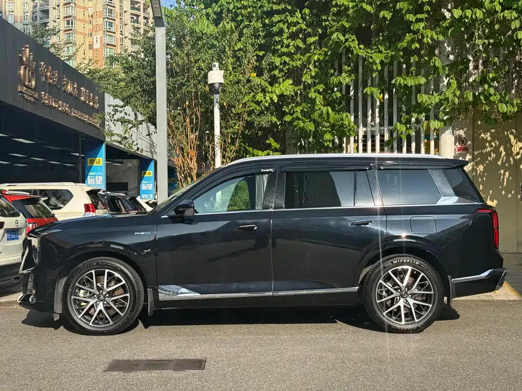 GAC Motor Trumpchi ES9 — миниатюра 4