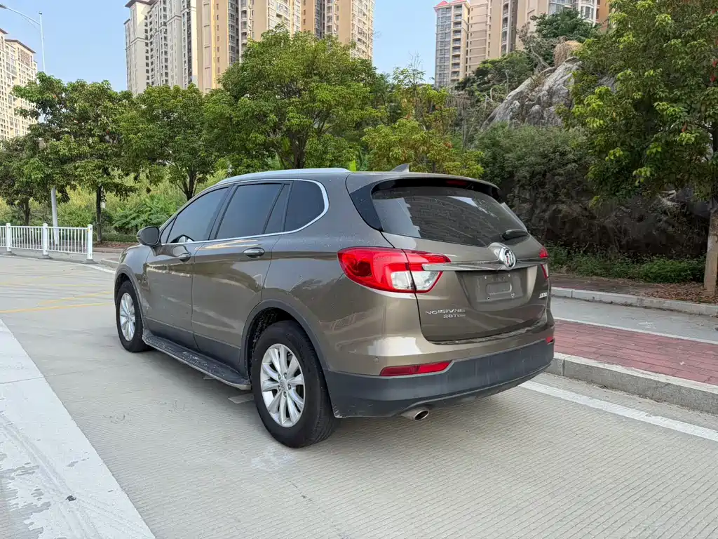 Buick Envision Plus — миниатюра 10
