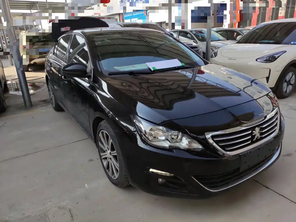 Peugeot 408 2014 1.8L AT Luxury