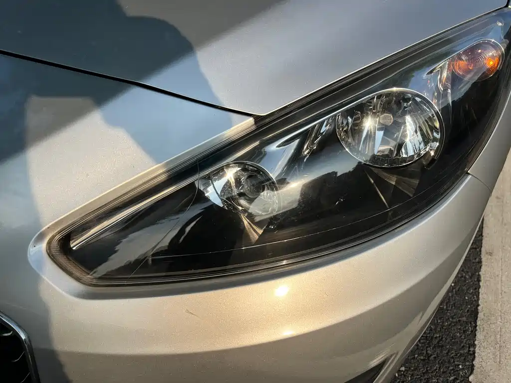 Peugeot 308 — миниатюра 6