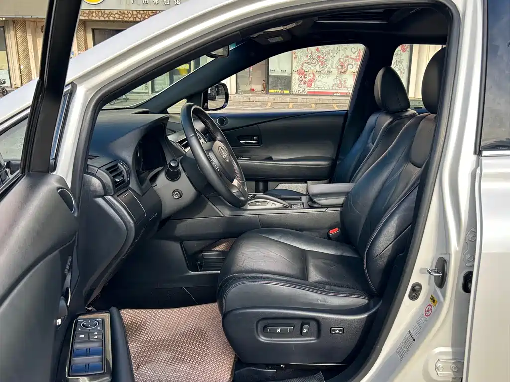 Lexus RX Classic — миниатюра 10