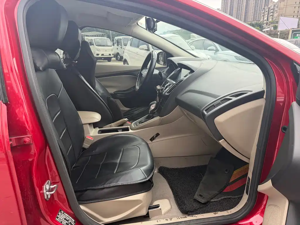Ford Focus — миниатюра 6