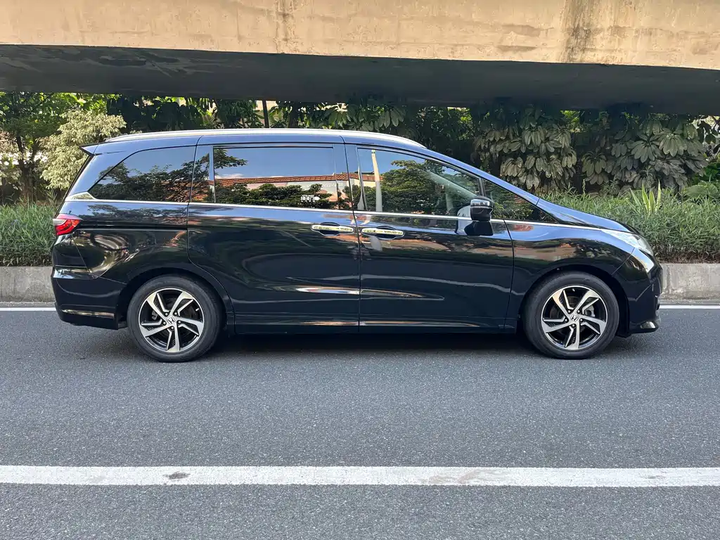 Honda Odyssey — миниатюра 8