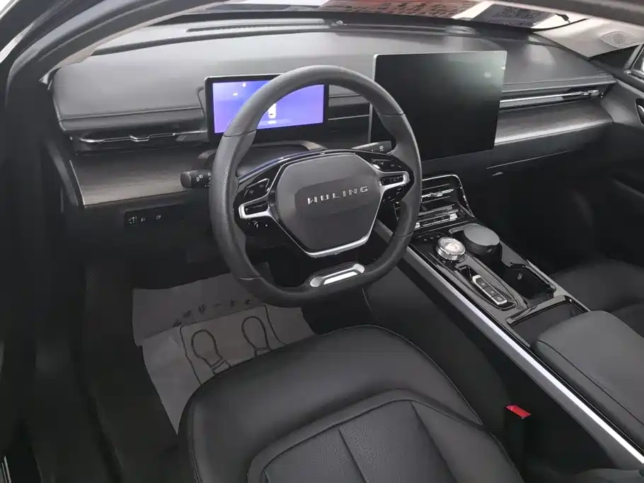 Wuling Xingguang — миниатюра 12