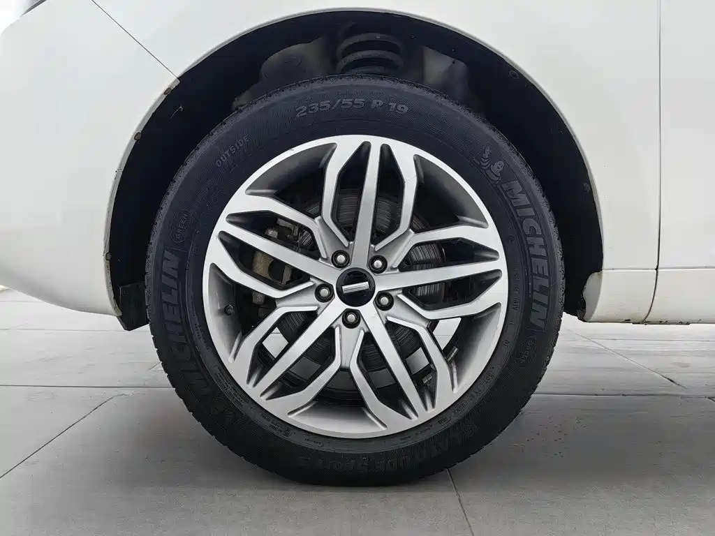 Wey Wey VV5 — миниатюра 17