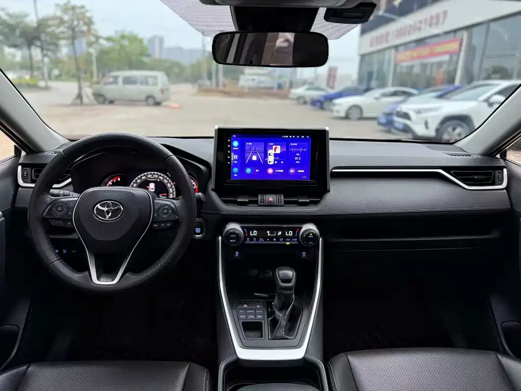 TOYOTA RAV4 RONGFANG