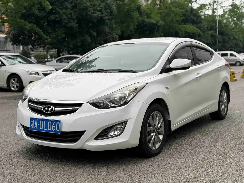 Купить Hyundai Elantra Langdong