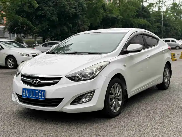 Hyundai Elantra Langdong