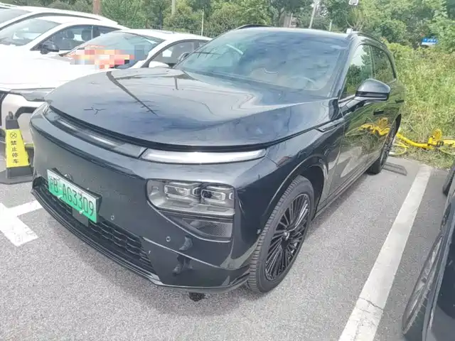 XPeng G9