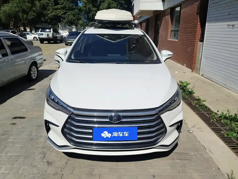 BYD MAX — миниатюра 2