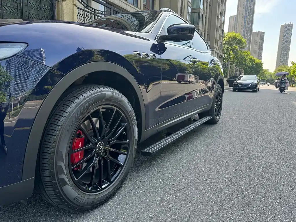 Maserati Levante — миниатюра 10