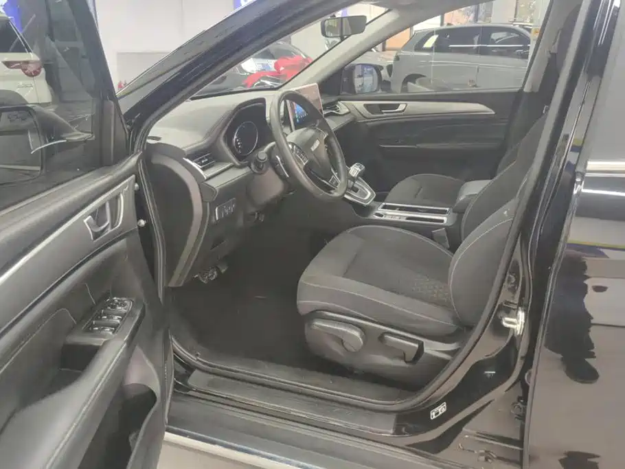 Haval M6 — миниатюра 9