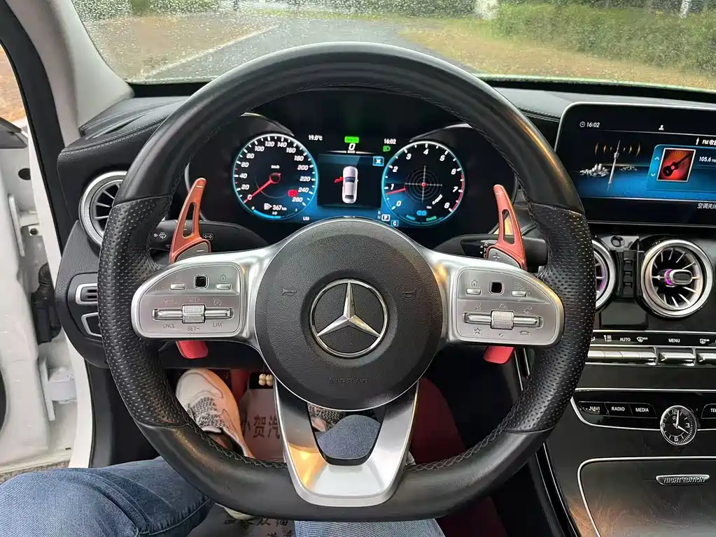 Mercedes-Benz C-Class — миниатюра 9