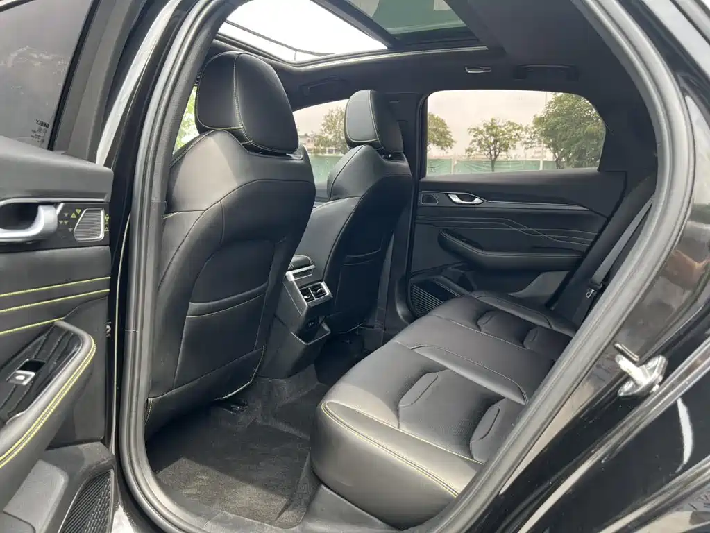 Geely Xingrui — миниатюра 5
