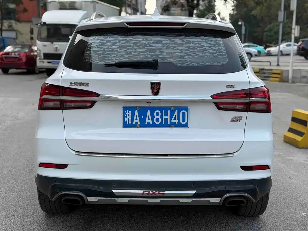 Roewe RX5 — миниатюра 5