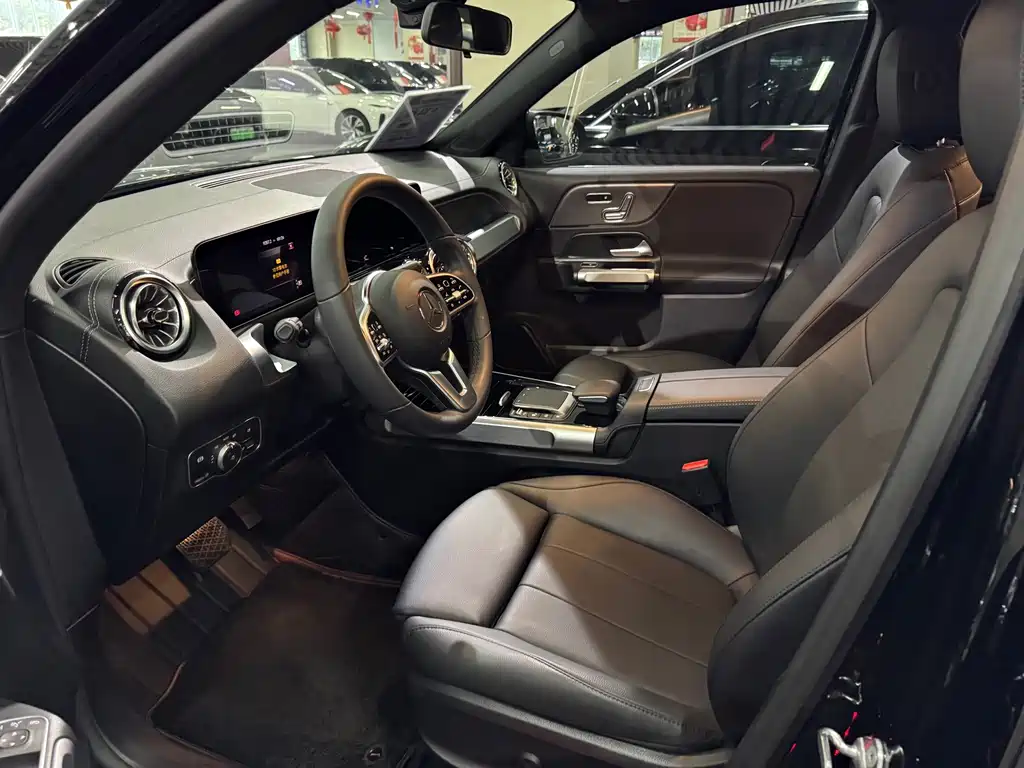 Mercedes-Benz GLB — миниатюра 5