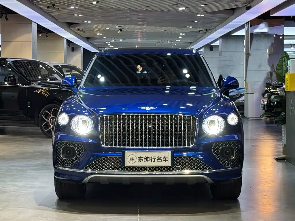 Bentley Bentayga 2023 4.0T V8
