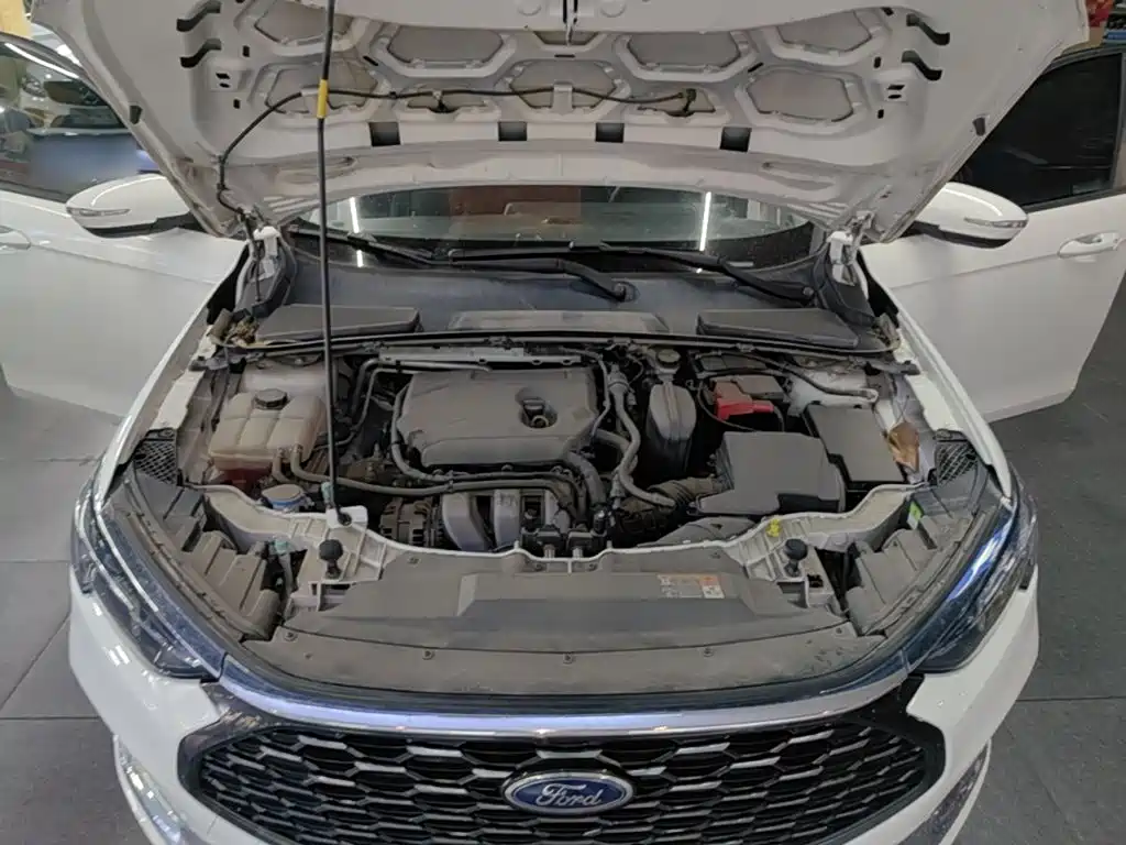 Ford Escort — миниатюра 20