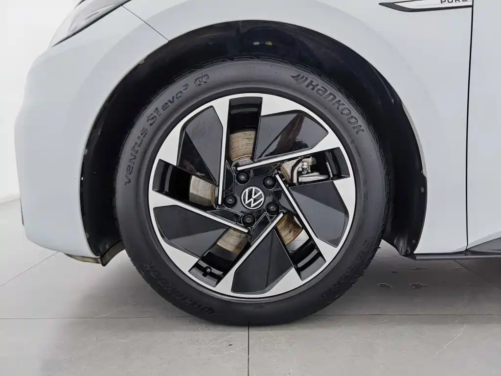 Volkswagen ID.3 — миниатюра 17
