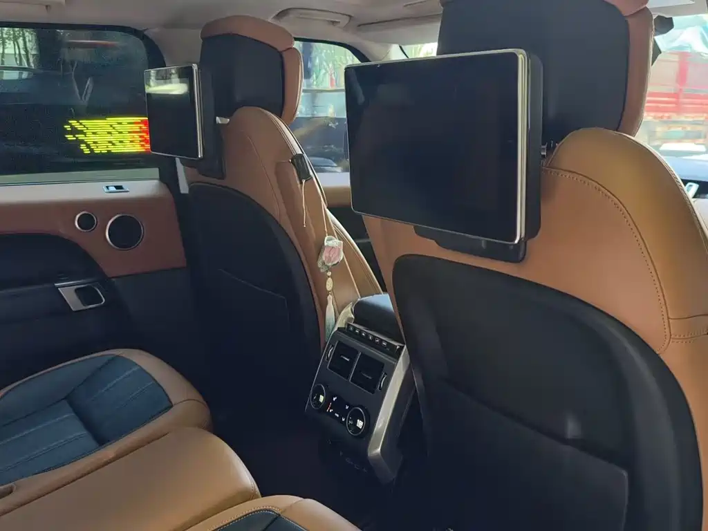 Land Rover Sport — миниатюра 14