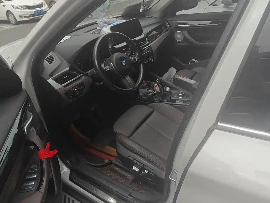 BMW X1 — миниатюра 9