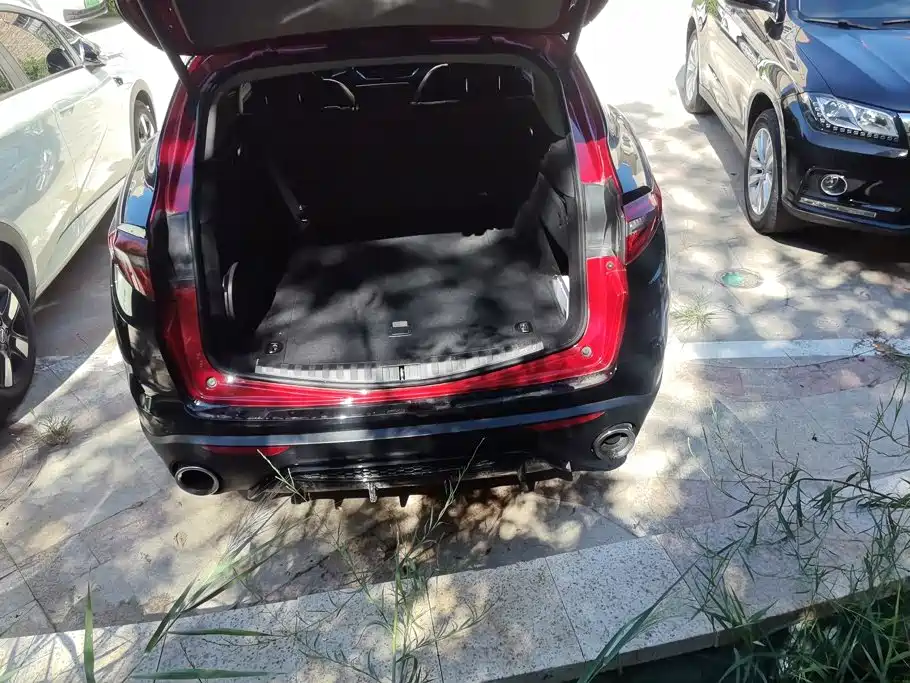 Alfa Romeo Stelvio — миниатюра 4
