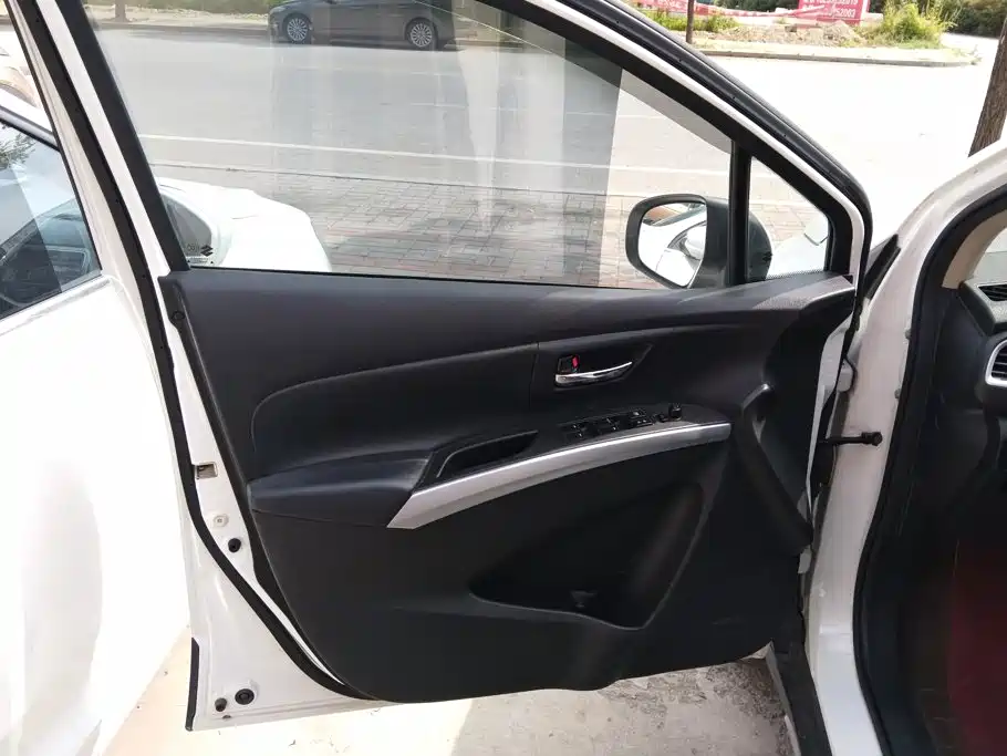 Suzuki S-Cross — миниатюра 7
