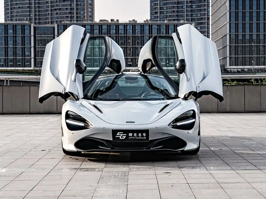 McLaren 720S — миниатюра 2