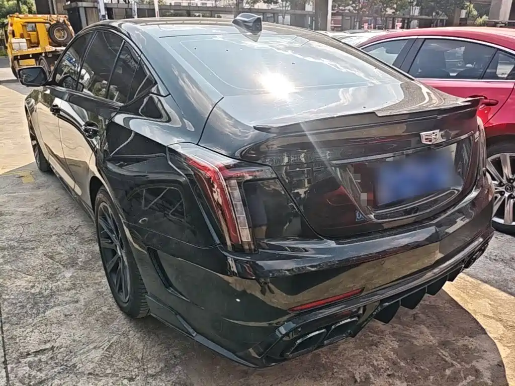 Cadillac CT5 — миниатюра 5