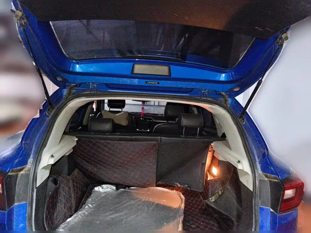MG ZS — миниатюра 10