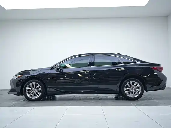 Toyota Avalon 2019 2.0L VI