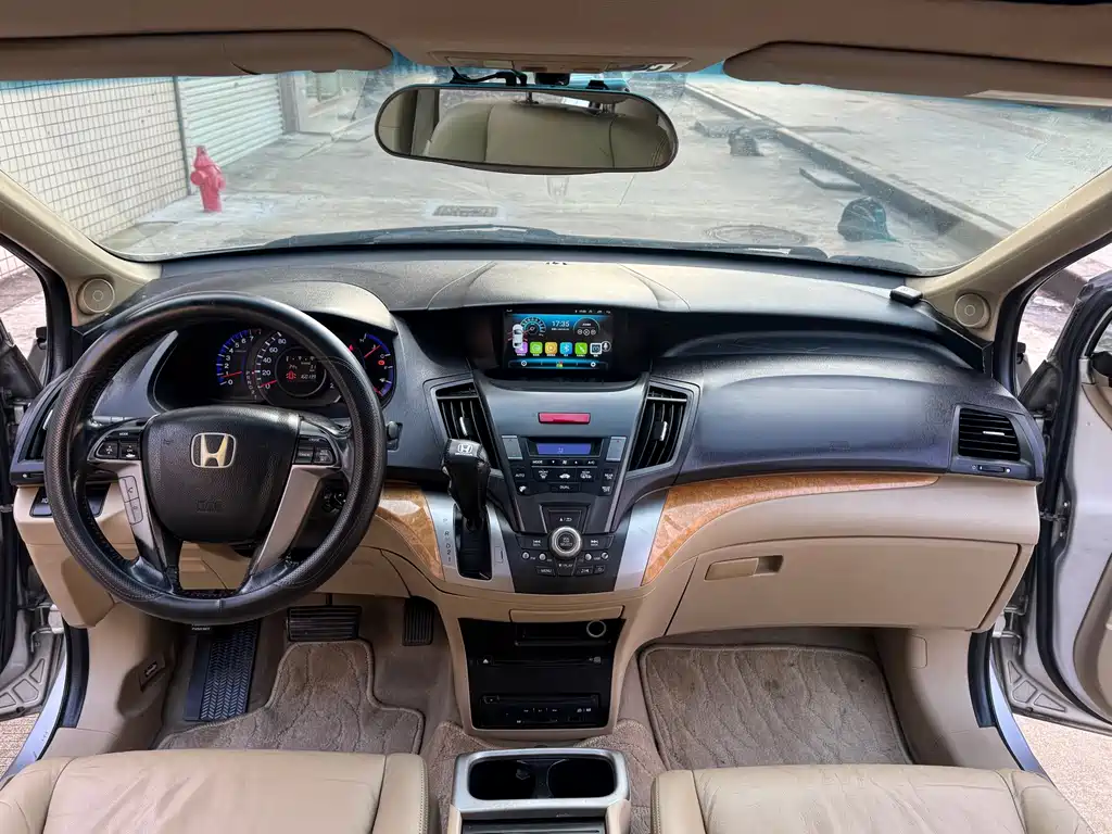 Honda Odyssey — миниатюра 18
