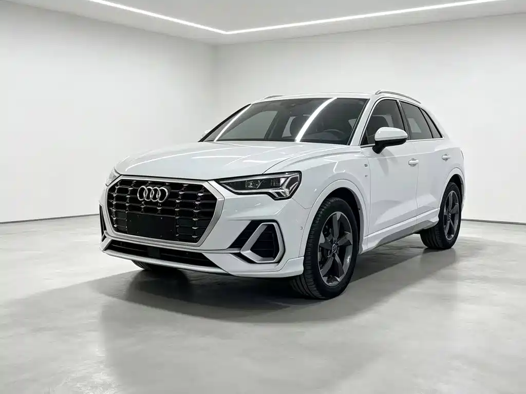 奥迪Q3 2022款 35 TFSI 时尚动感型 2022