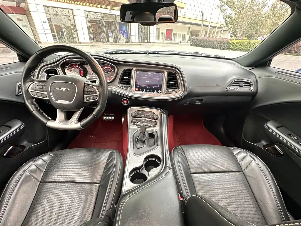 Dodge 挑战者 SRT — миниатюра 18