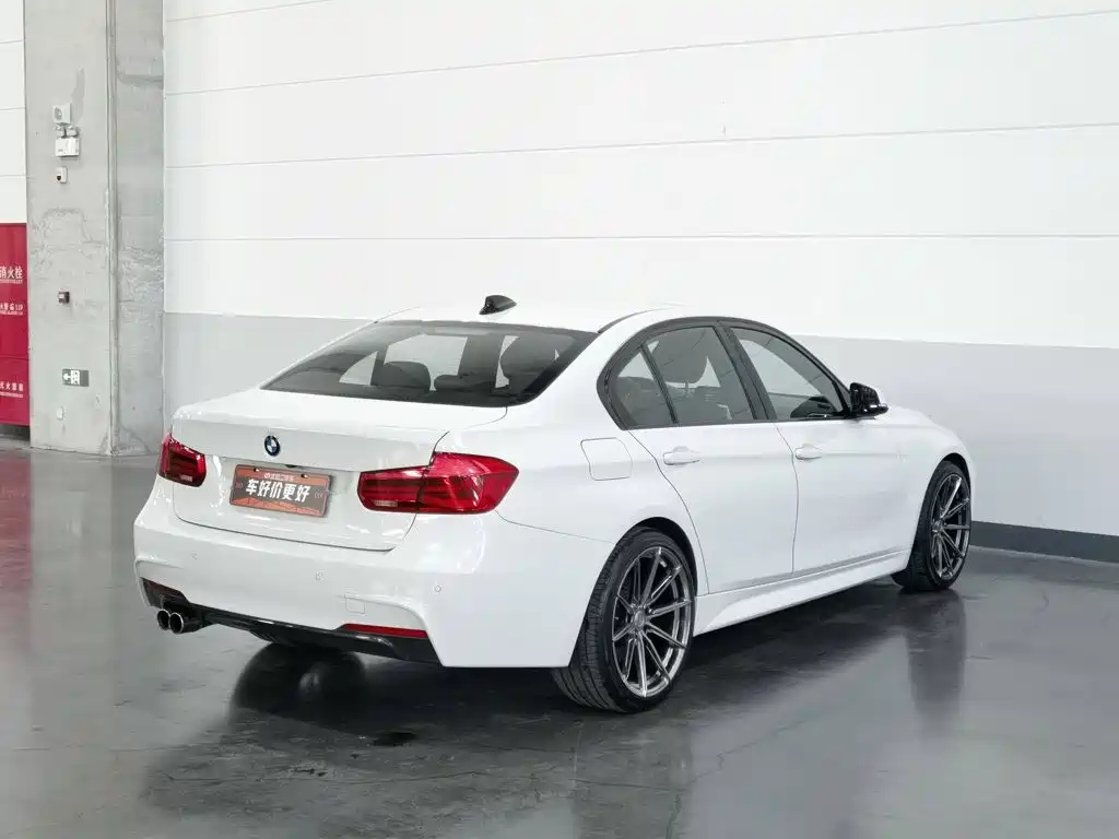 BMW 3 Series — миниатюра 2