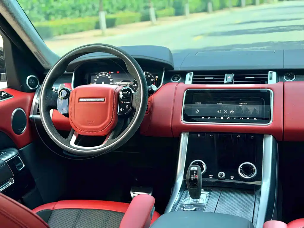 Land Rover Sport — миниатюра 6