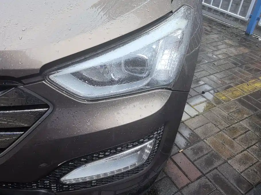 Hyundai Santa Fe — миниатюра 5