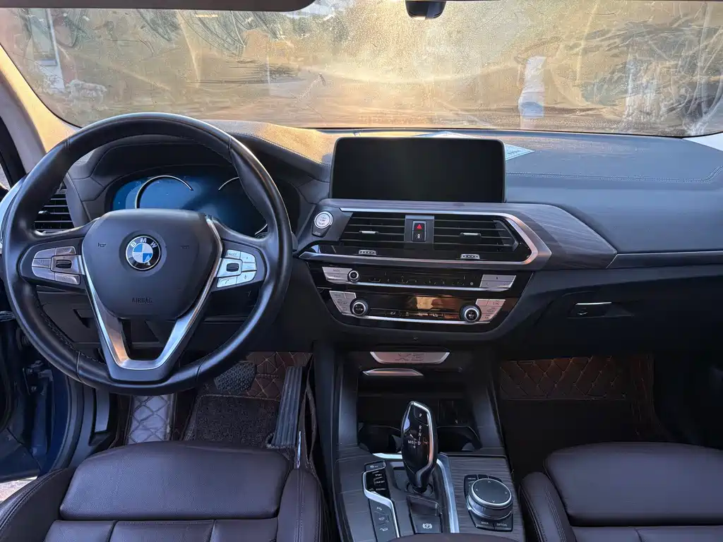 BMW X3 — миниатюра 10