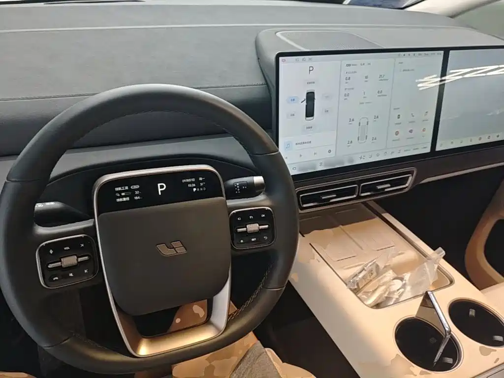 Li Auto Li MEGA — миниатюра 10