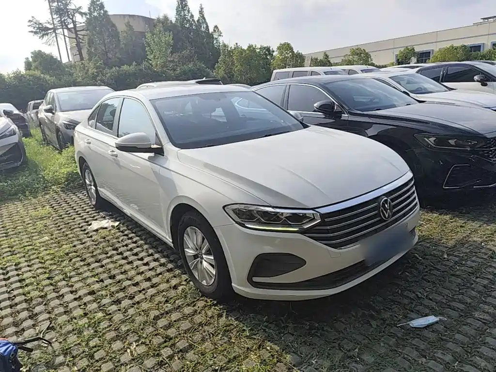 Volkswagen Lavida — миниатюра 4