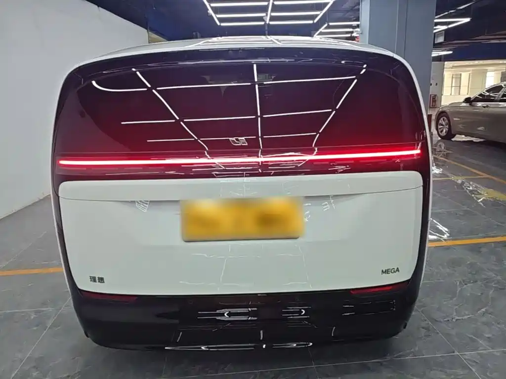 Li Auto Li MEGA — миниатюра 6