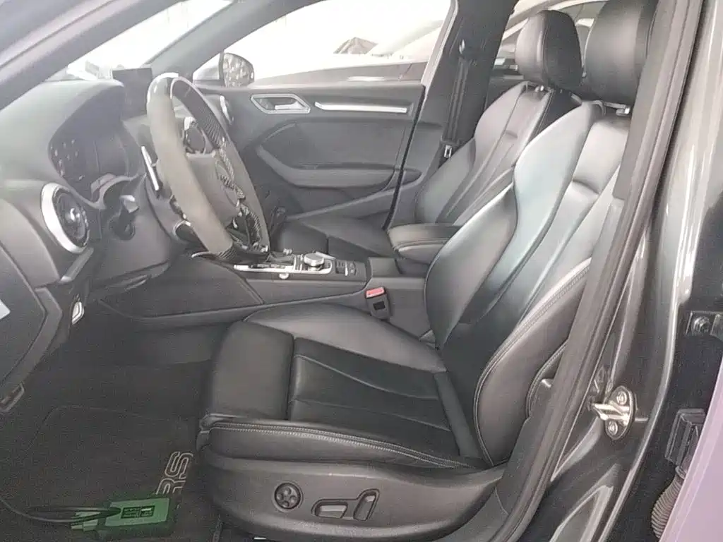Audi RS 3 — миниатюра 15